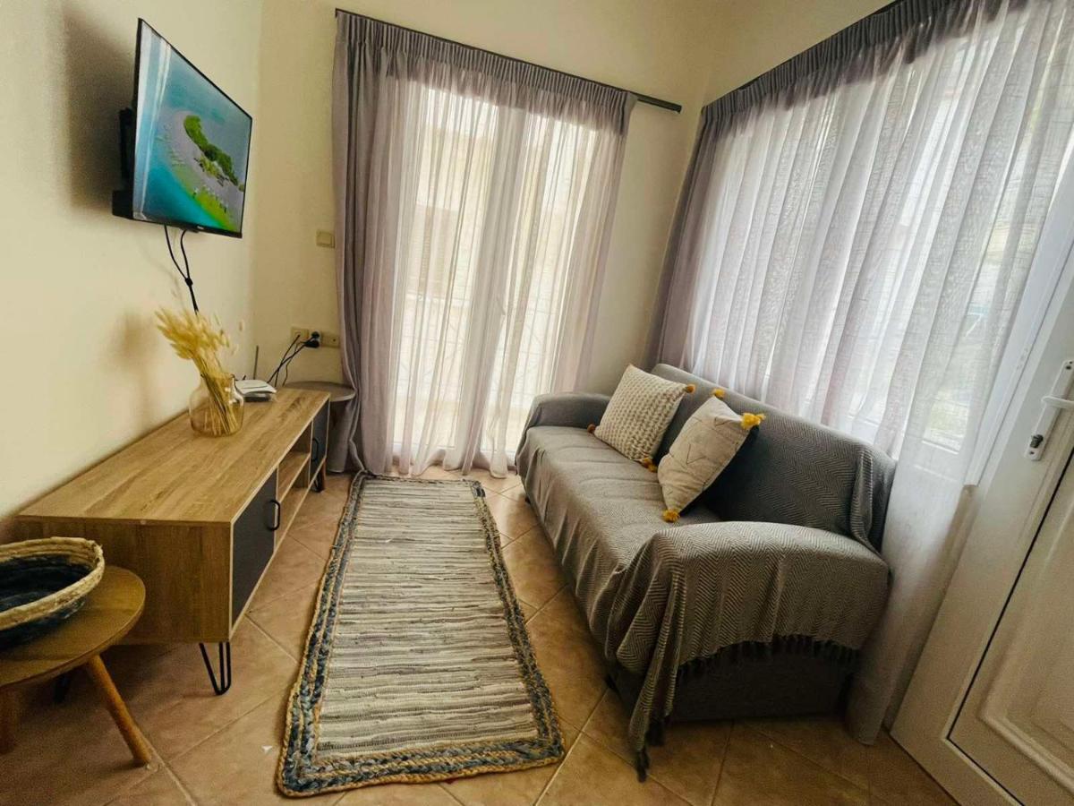 Ammoudeli Apartments Plomári Kültér fotó